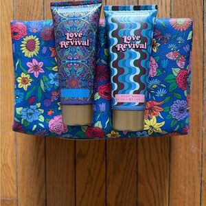 Heathcote Body Wash Duo - Vibrant Blue and Gold